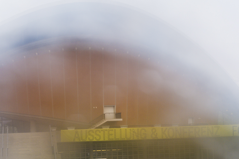 dusty sightseeing