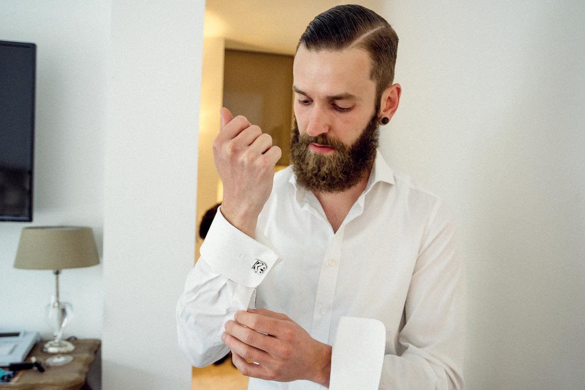 Hochzeit  Bräutigam Vorbereitung